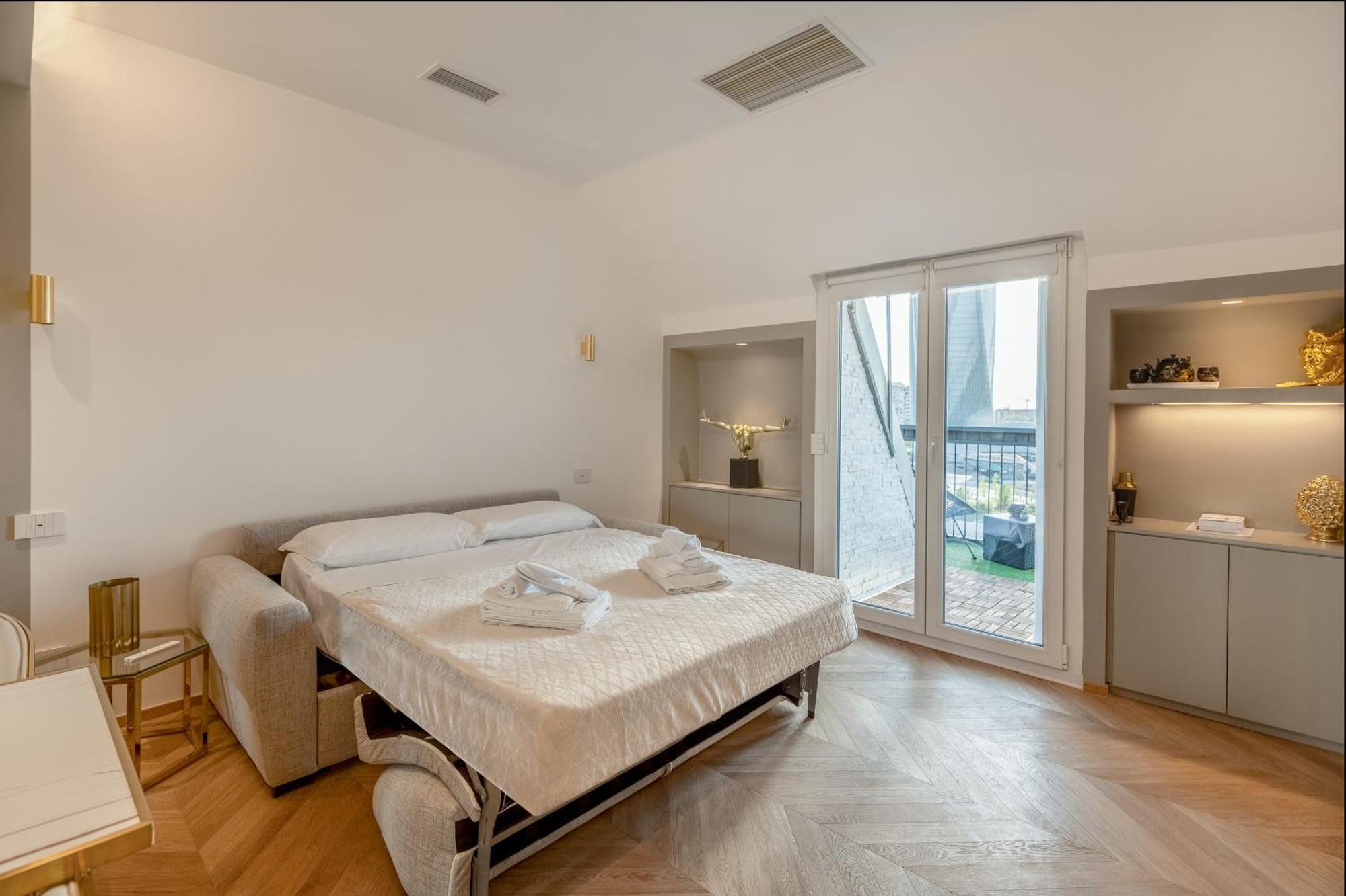 Luxury Skyview Suite - Citylife Apartment - Mico ميلان المظهر الخارجي الصورة