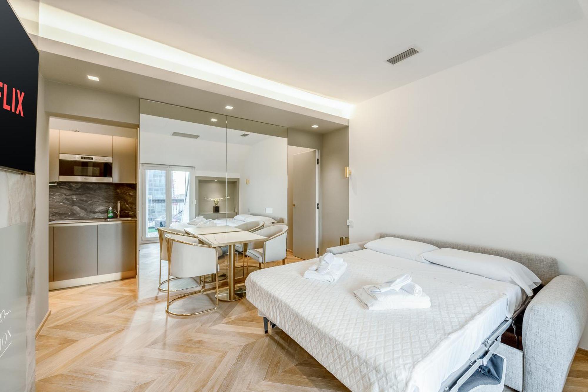 Luxury Skyview Suite - Citylife Apartment - Mico ميلان المظهر الخارجي الصورة